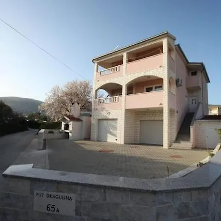 Apartman Sunny Apartment Trogir