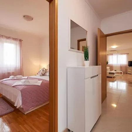 Apartman Sunny Trogir