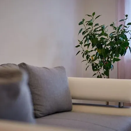 Apartman Sunny *